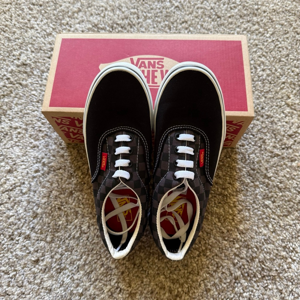 Vans Era Unisex Shoes NIB Flame Logo Size 3.5 - Picture 4 of 7